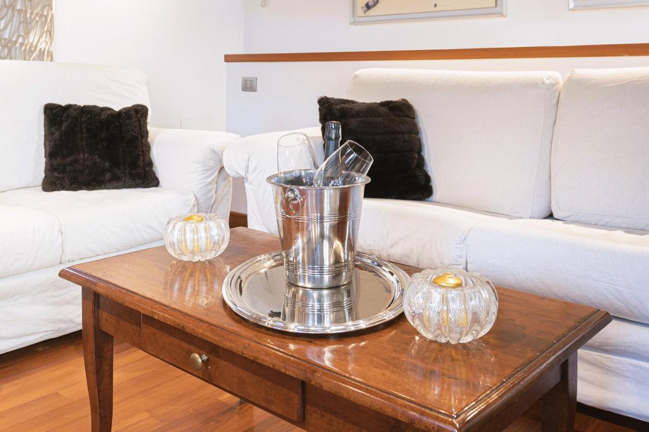 Apartamento San Marco Luxury Loft With Terrace Venecia Exterior foto