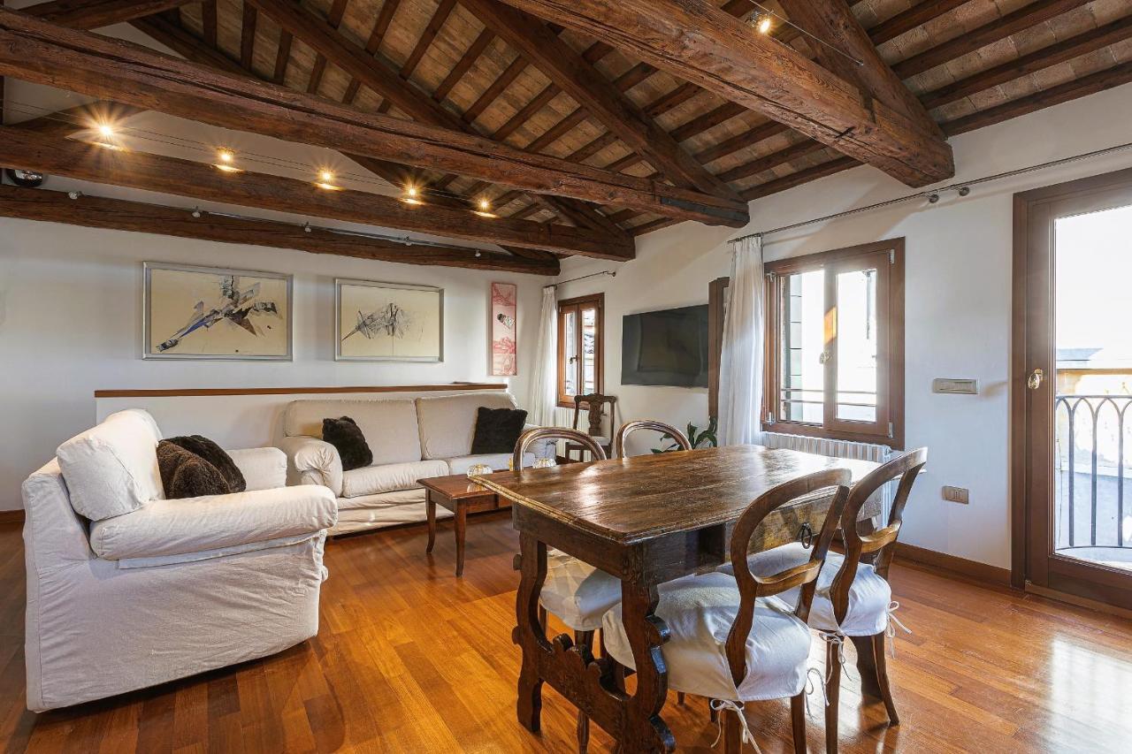 Apartamento San Marco Luxury Loft With Terrace Venecia Exterior foto