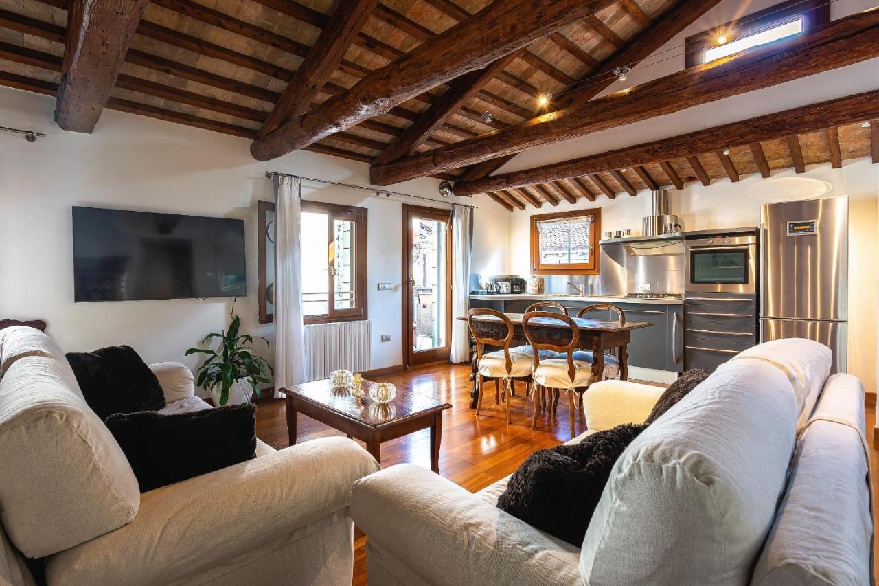 Apartamento San Marco Luxury Loft With Terrace Venecia Exterior foto