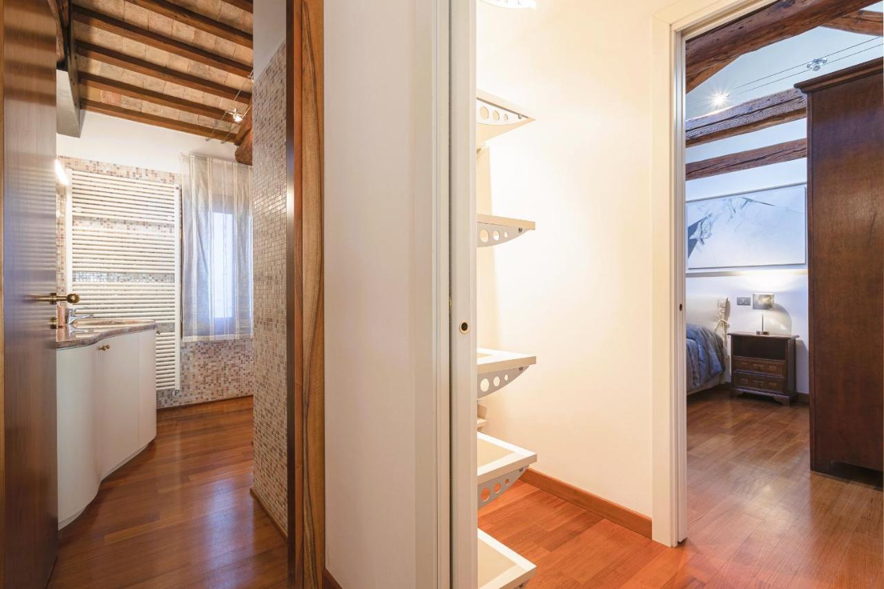 Apartamento San Marco Luxury Loft With Terrace Venecia Exterior foto